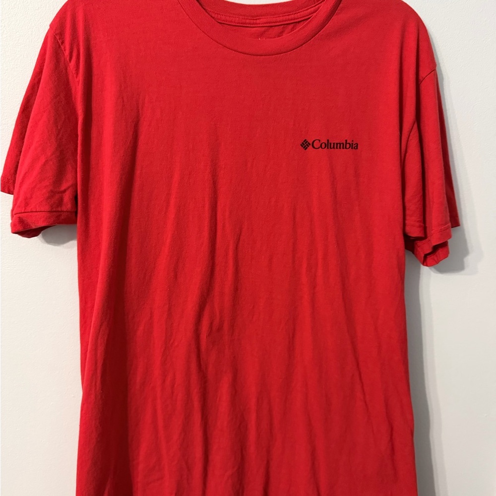 Columbia Men's Vibrant Red Short Sleeve Tee